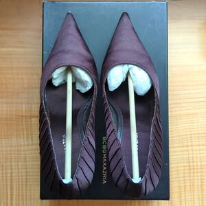 GUC Sz 6.5 BCBG 🍫 satin 👠👠